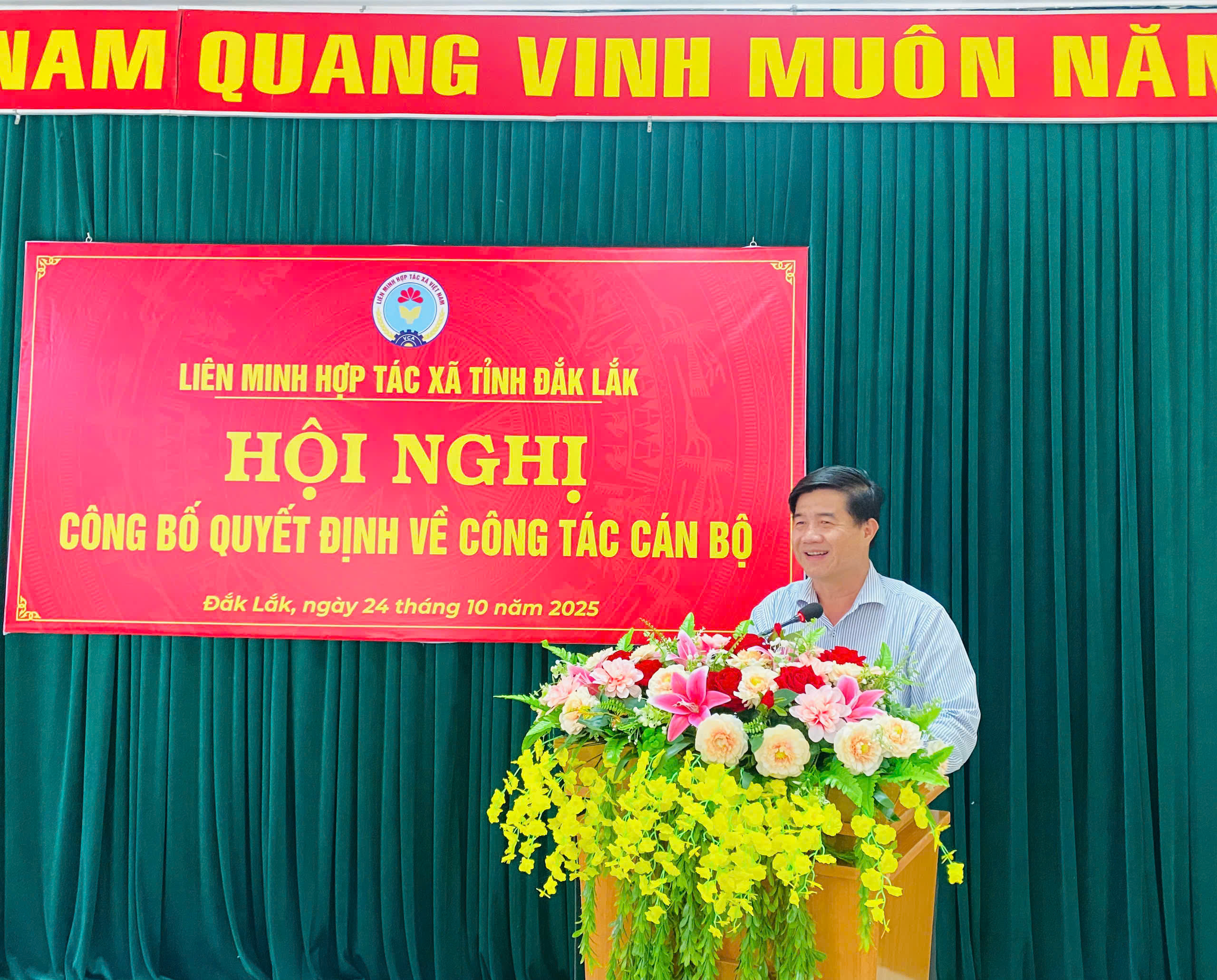Chú Văn phát biểu